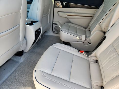 New 2026 Buick Enclave Avenir w/ Super Cruise Package image 22