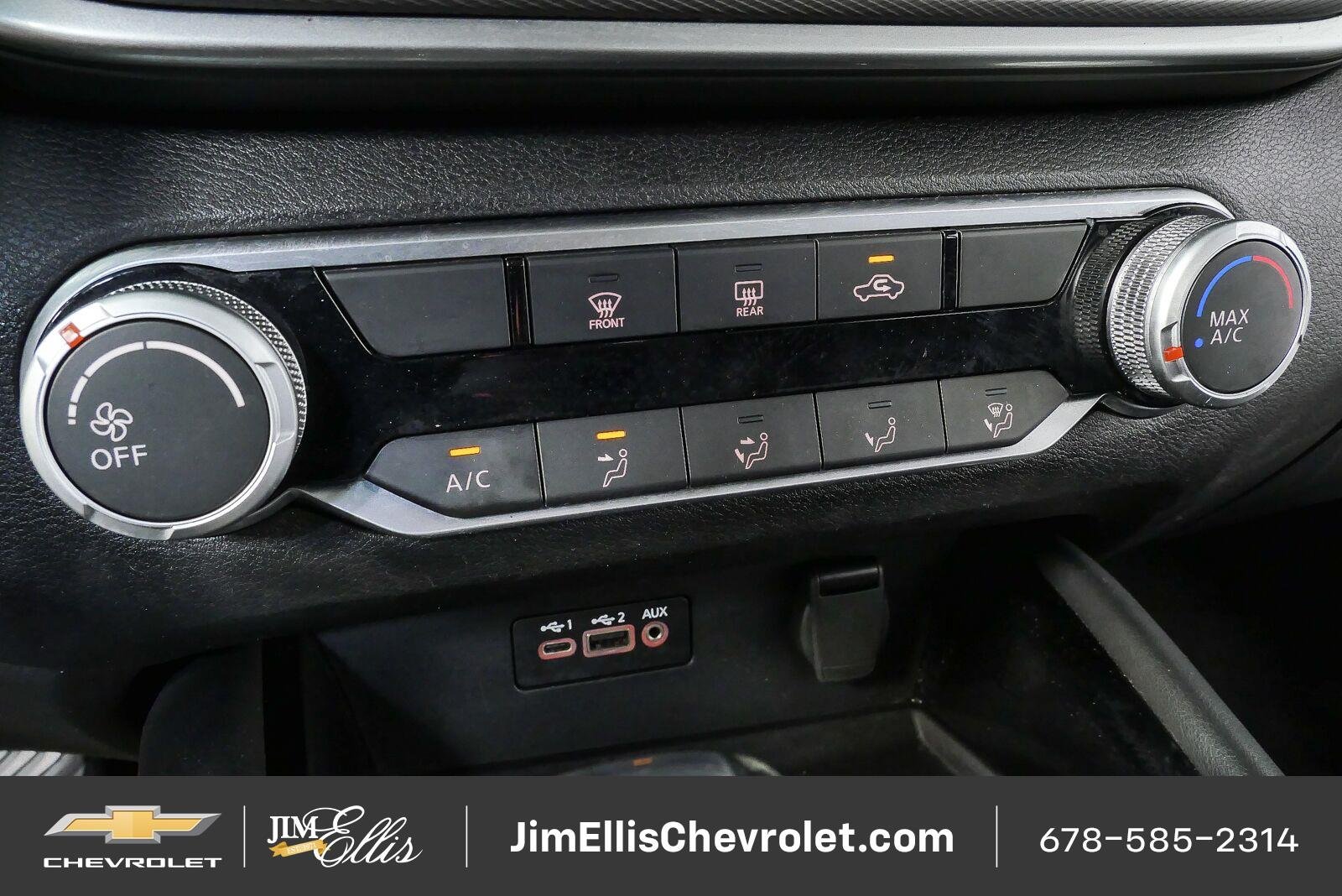 Used 2024 Nissan Altima 2.5 SR FWD image 14