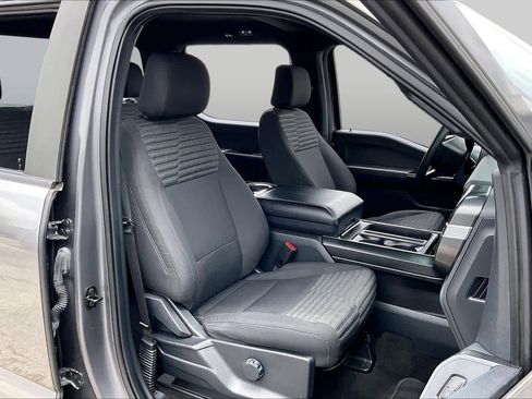 Used 2022 Ford F150 XL w/ STX Appearance Package AWD/4WD image 9