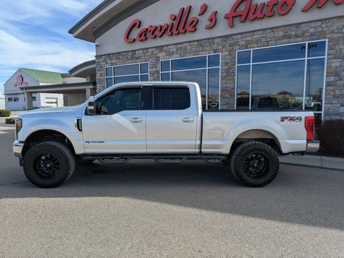 Used 2019 Ford F250 Lariat w/ Lariat Value Package image 2
