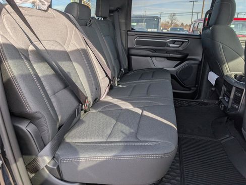 New 2026 RAM 1500 Big Horn AWD/4WD image 8