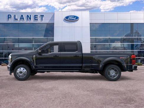 New 2026 Ford F450 Lariat w/ Lariat Ultimate Package AWD/4WD image 3