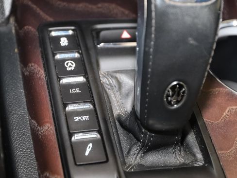 Used 2020 Maserati Quattroporte S Q4 image 24