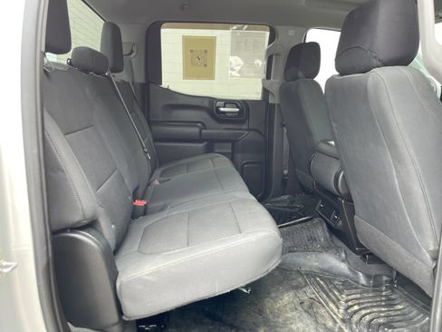 Used 2021 Chevrolet Silverado 1500 Custom AWD/4WD image 29