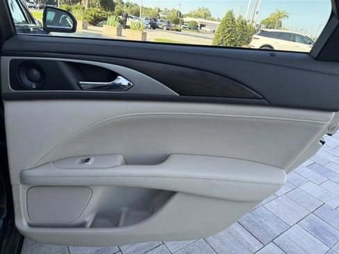 Used 2019 Lincoln MKZ Reserve AWD/4WD image 21