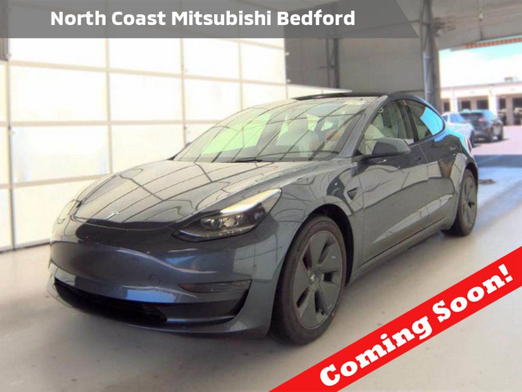 Used 2023 Tesla Model 3 Standard Range RWD image 1