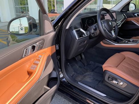 Used 2024 BMW X7 xDrive40i AWD/4WD image 31