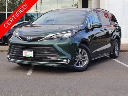 Used 2024 Toyota Sienna XLE
