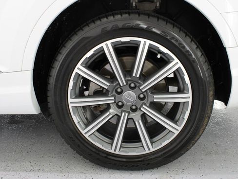 Used 2017 Audi Q7 3.0T Prestige w/ Prestige Package AWD/4WD image 82