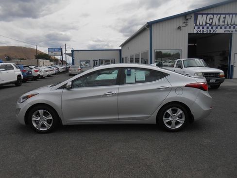 Used 2016 Hyundai Elantra Value Edition FWD image 6
