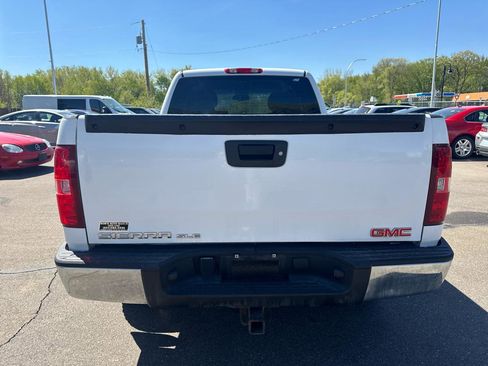 Used 2008 GMC Sierra 1500 SLE w/ SLE2 Preferred Package AWD/4WD image 6