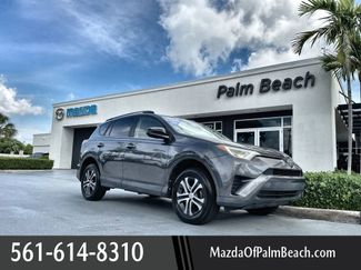 Used 2017 Toyota RAV4 LE FWD video 1