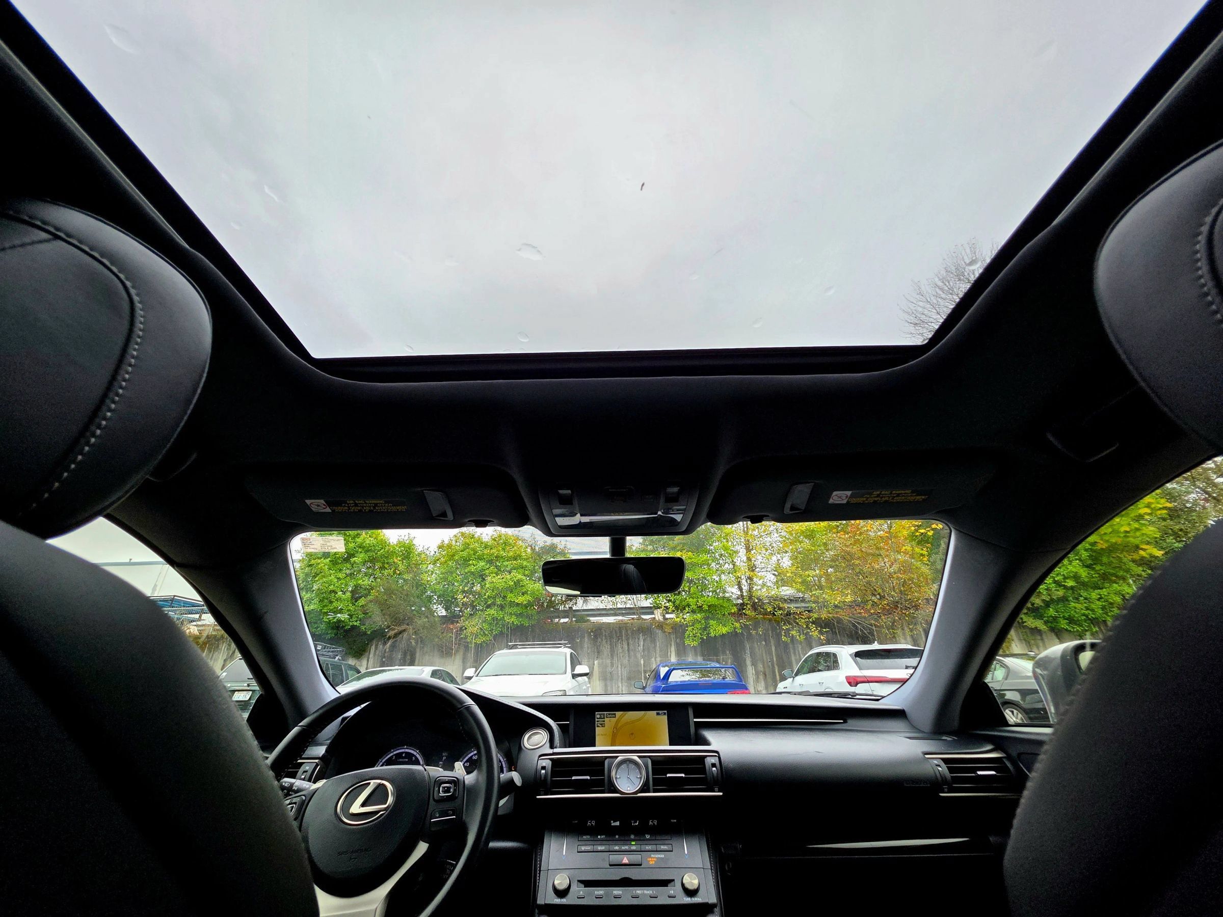 Used 2016 Lexus RC 200t RWD image 23