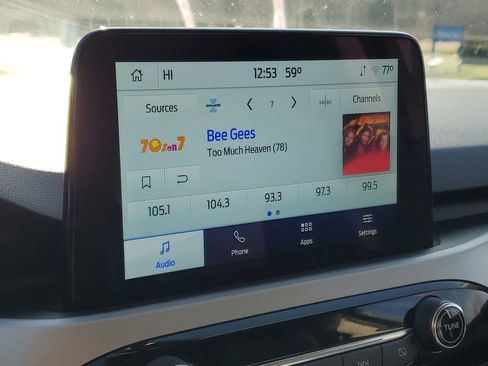 Used 2022 Ford Escape SEL image 19