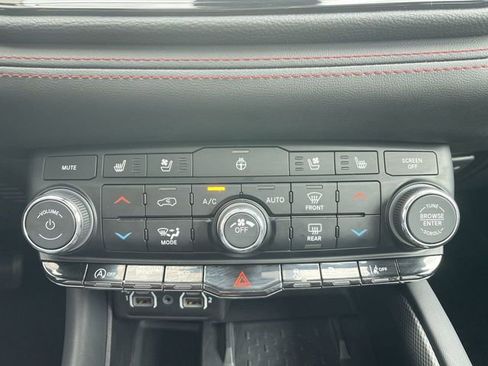 Used 2026 Dodge Durango GT AWD/4WD image 19