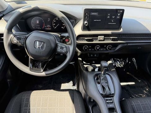 Used 2026 Honda HR-V LX image 11