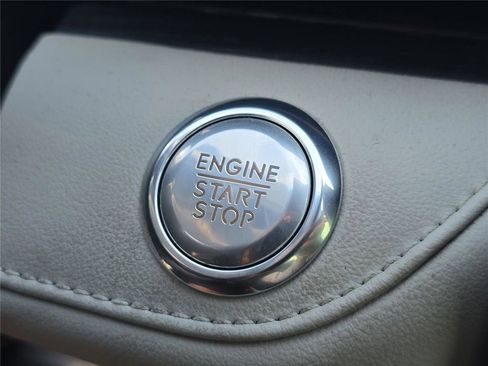 Used 2024 Lincoln Nautilus Reserve AWD/4WD image 22