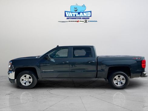 Used 2018 Chevrolet Silverado 1500 LT w/ All Star Edition AWD/4WD image 2