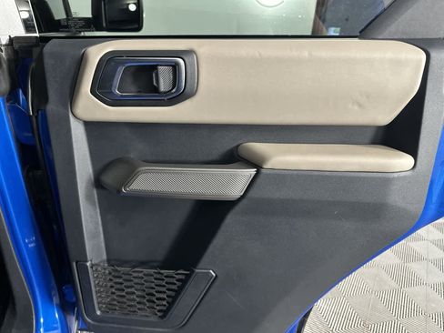 Used 2022 Ford Bronco Wildtrak AWD/4WD image 28