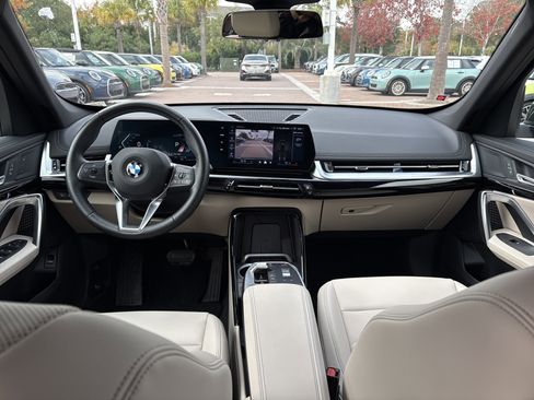 Certified 2025 BMW X1 xDrive28i w/ Convenience Package image 28