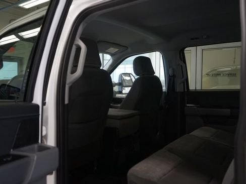 Certified 2022 Ford F150 XLT w/ Equipment Group 301A Mid image 29