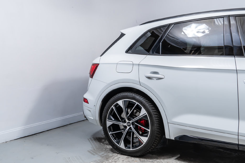 Used 2024 Audi SQ5 Prestige w/ Prestige Package AWD/4WD image 11