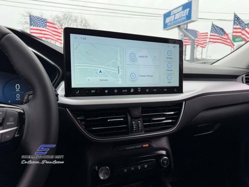 Used 2025 Ford Escape Platinum AWD/4WD image 33