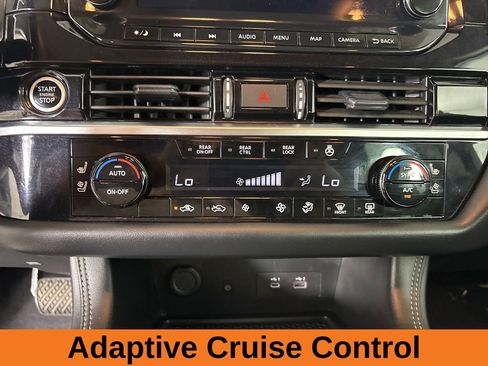 Used 2024 Nissan Pathfinder Platinum w/ Cargo Package AWD/4WD image 20