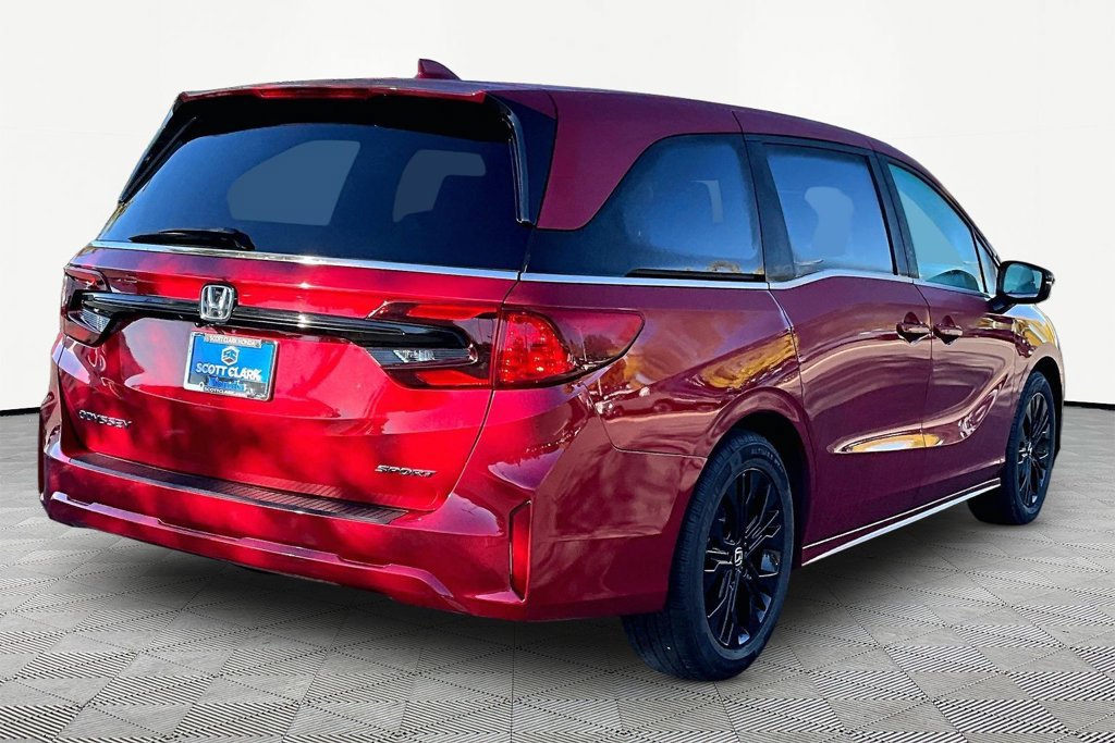 Used 2025 Honda Odyssey Sport-L image 6