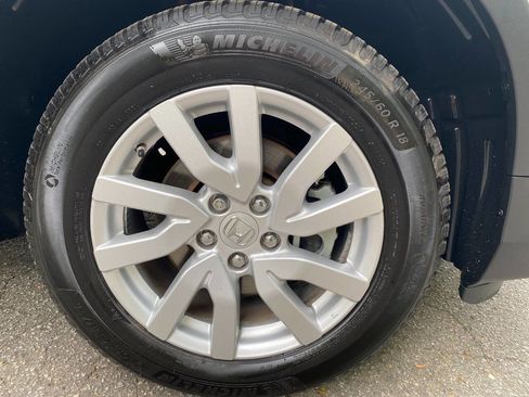 Used 2019 Honda Pilot LX image 9