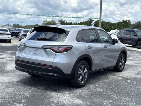 New 2026 Honda HR-V LX image 7