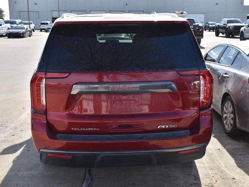 Used 2024 GMC Yukon XL AT4 w/ Technology Package image 7