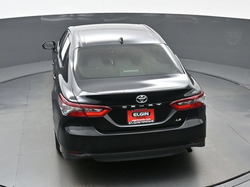 Used 2022 Toyota Camry LE FWD image 38