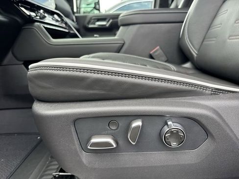 New 2026 GMC Sierra 2500 AT4X AWD/4WD image 12