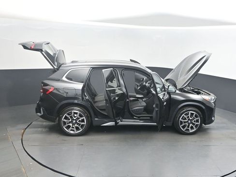 Used 2025 BMW X1 xDrive28i image 50