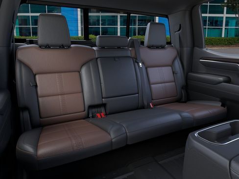 New 2026 Chevrolet Silverado 1500 High Country AWD/4WD image 17