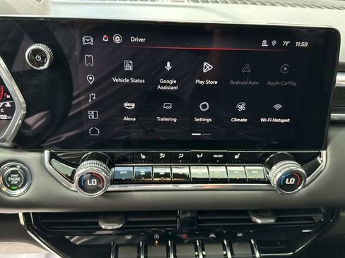 Used 2024 GMC Canyon Elevation w/ Elevation Premium Package image 24