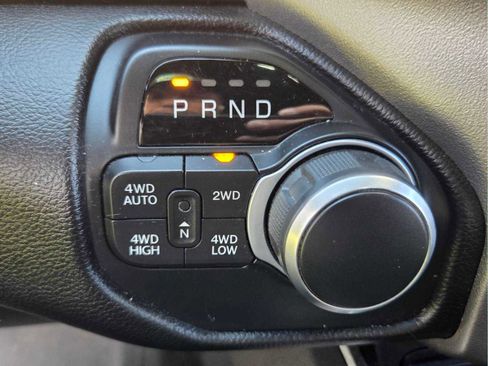 Used 2019 RAM 1500 Big Horn AWD/4WD image 26