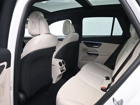 New 2026 Mercedes-Benz GLC 300 4MATIC image 20