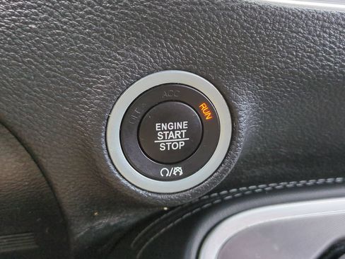 Used 2021 Dodge Challenger R/T Scat Pack w/ Driver Convenience Group RWD image 26