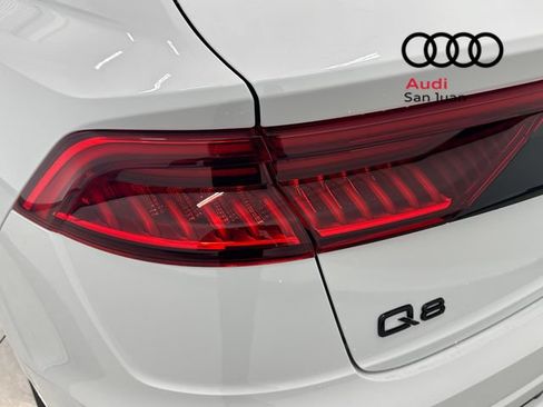 Used 2023 Audi Q8 Premium Plus w/ Premium Plus Package AWD/4WD image 11