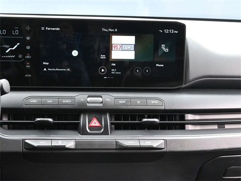 Used 2025 Kia K4 GT-Line image 11