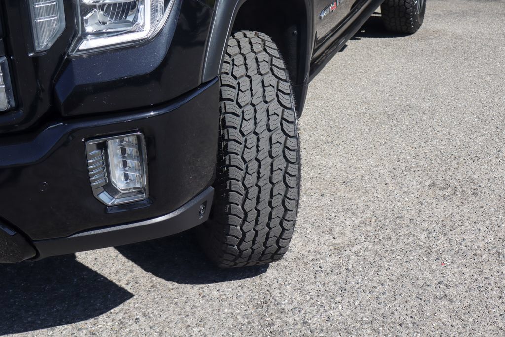 Used 2023 GMC Sierra 2500 AT4 w/ AT4 Preferred Package AWD/4WD image 52