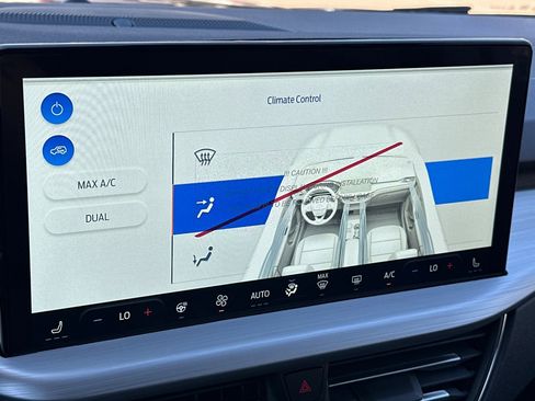 New 2025 Ford Escape Base w/ PHEV Premium Package image 20