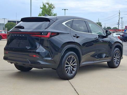 Certified 2025 Lexus NX 250 AWD w/ Accessory Package (2T) image 6