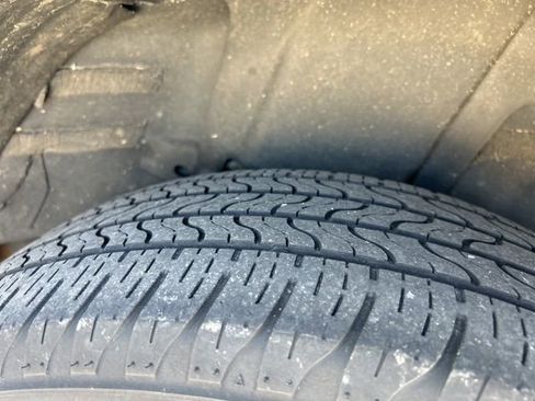 Used 2014 Jeep Patriot Latitude image 12