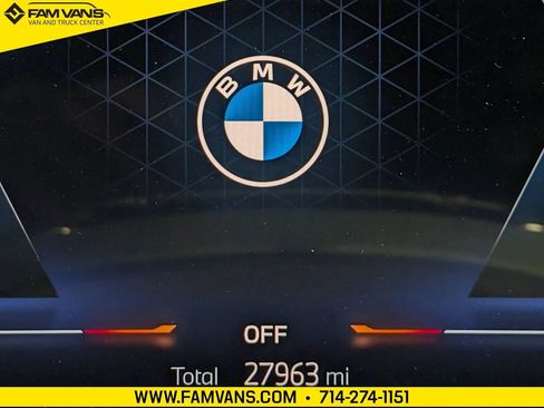 Used 2024 BMW X5 sDrive40i w/ Parking Assistance Package RWD image 24