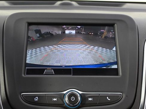 Used 2023 Chevrolet Equinox LT AWD/4WD image 30