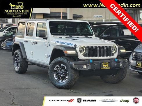 Certified 2025 Jeep Wrangler Unlimited Rubicon 4xe AWD/4WD image 1