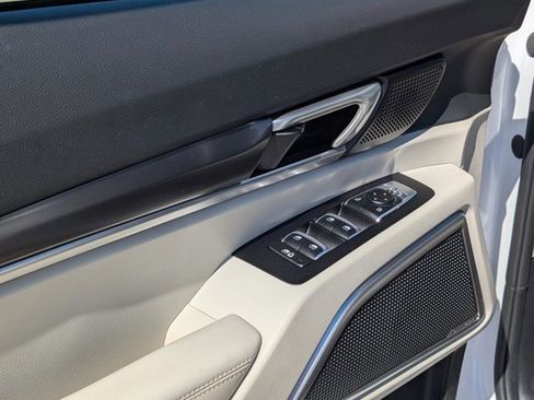 Used 2024 Kia Telluride S image 17